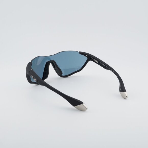 Gucci GG2018S 001 Sunglasses Matte Black Shield Frame, Smoke Mirror Lenses - Picture 9 of 10